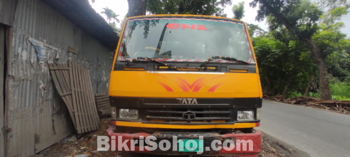 TATA 407